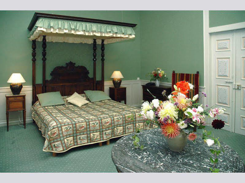Chateau De Coudree - Les Collectionneurs シエ 部屋 写真